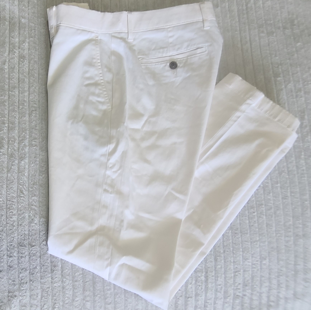 Amazon Essentials Men's Skinny-Fit Washed Comfort Stretch Chino Pant